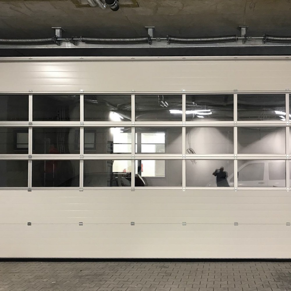 Sektionaltore am St. Vincenz Krankenhaus